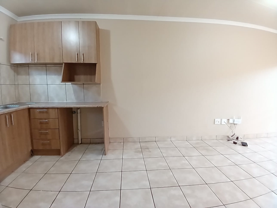 1 Bedroom Property for Sale in Vaalpark Free State